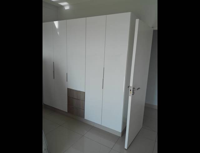 3 BEDROOM APARTMENT FOR SALE IN UMHLANGA RIDGE